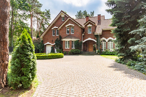 Best Driveway Paving Contractor  in Peabody, KS